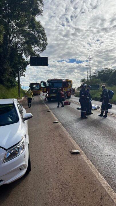 Equipe do SAER-Fron atuando em ocorrência de atropelamento em Chapecó