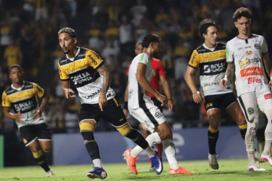 Escudo do Avaí e do Criciúma