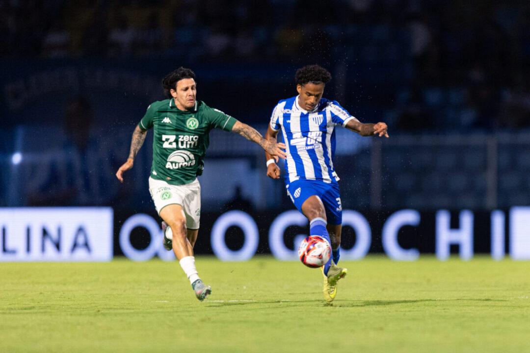 Imagem do clássico entre Chapecoense e Avaí na Copa Sul-Sudeste
