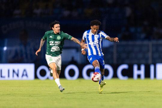 Imagem do clássico entre Chapecoense e Avaí na Copa Sul-Sudeste