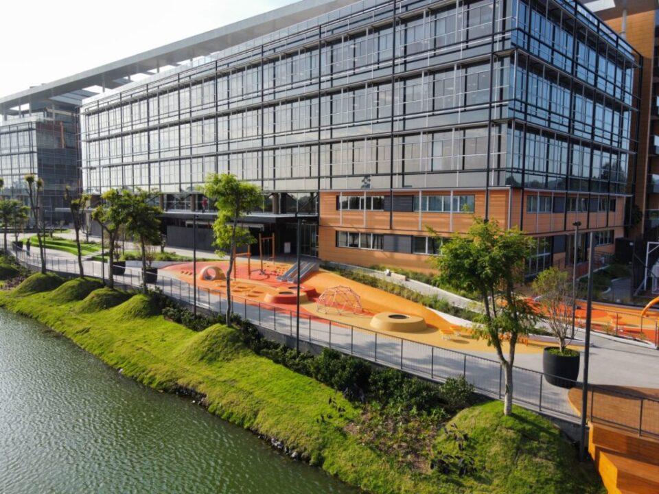 Imagem da Estação Pública Sapiens no Sapiens Parque