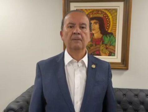 Jantar com prefeitos e deputados amplia desgaste do governador Jorginho Mello com líderes do MDB
