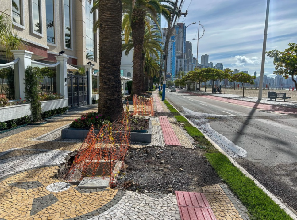 Reurbanização da orla da Praia Central em Balneário Camboriú