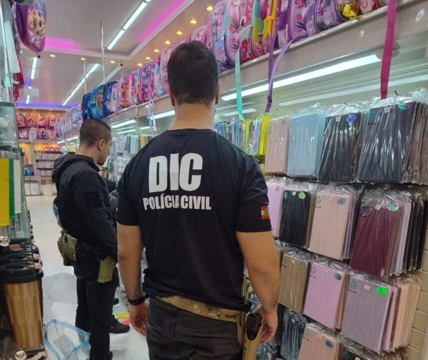 Polícia Civil apreende produtos falsificados em Joinville