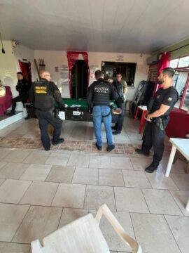 Resgate de vítimas durante operação policial