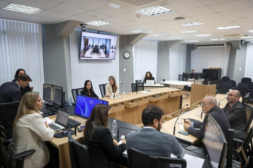 Audiência de conciliação entre Prefeitura e Sintrasem