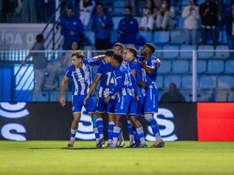Avaí x Novorizontino-SP - jogo de futebol emocionante com seis gols