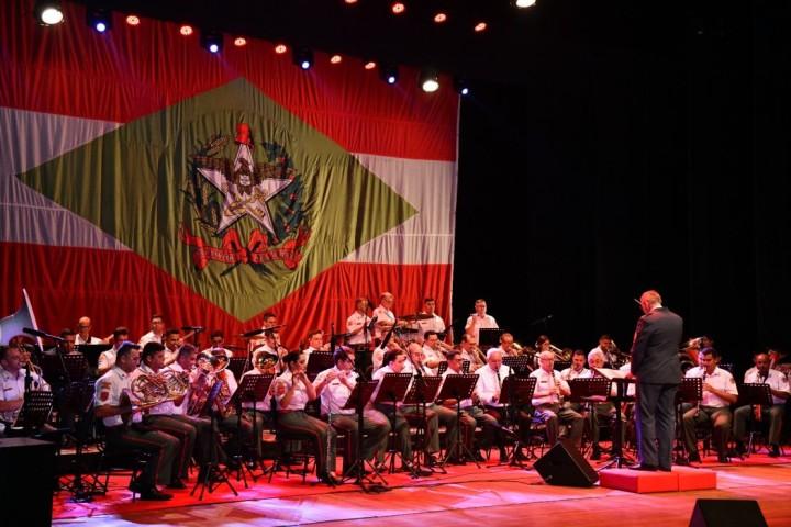 Banda do Corpo de Bombeiros Militar de Santa Catarina - Turnê Comemorativa
