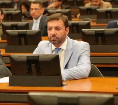Deputado Daniel Freitas - PDLs contra decretos federais