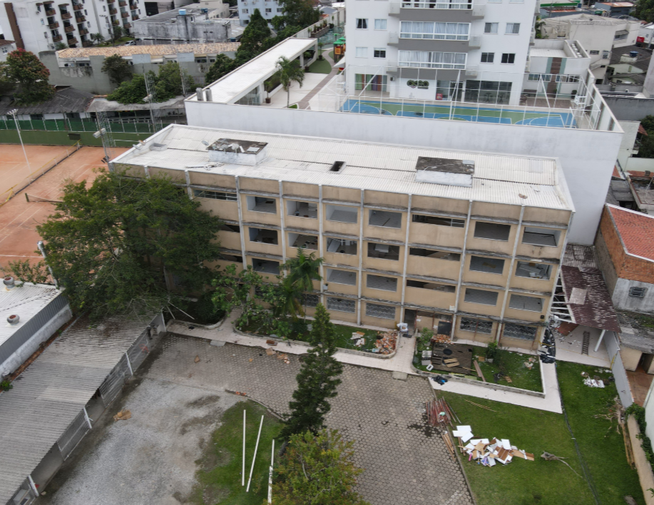 Edifício Irajá em Itajaí - Demolição Estrutural
