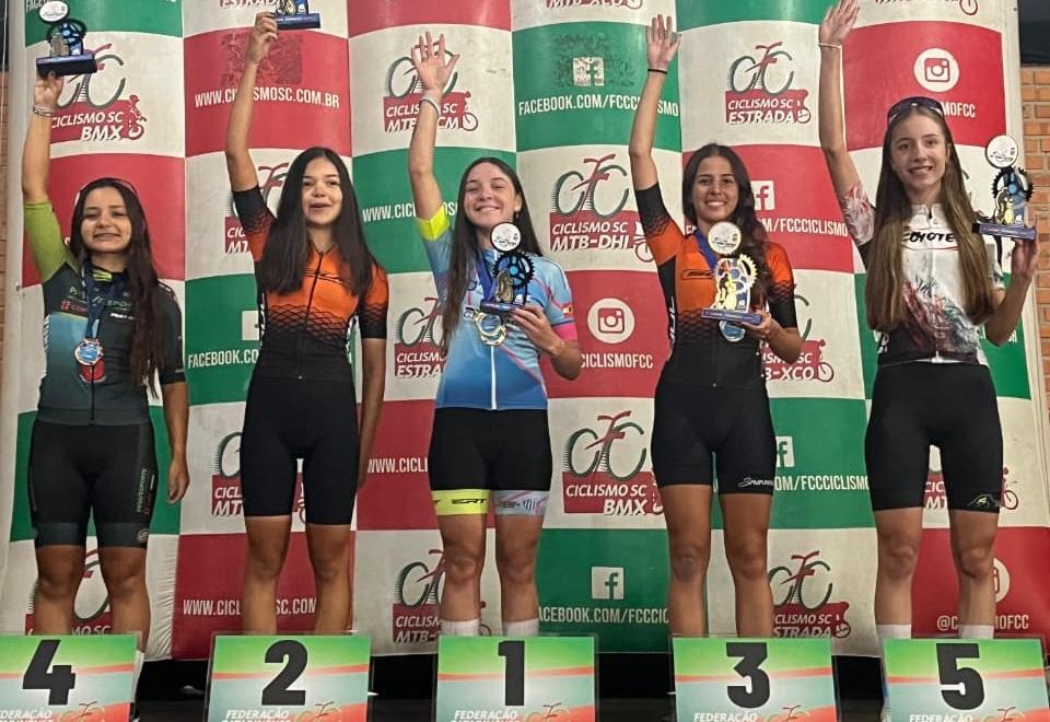 Equipe de Ciclismo Feminino do Avaí FME Florianópolis