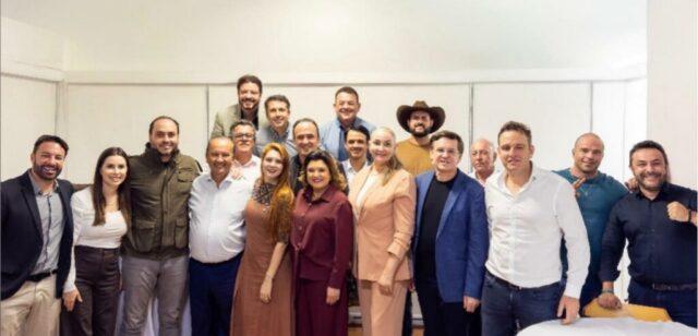 Reaproximação política em Santa Catarina