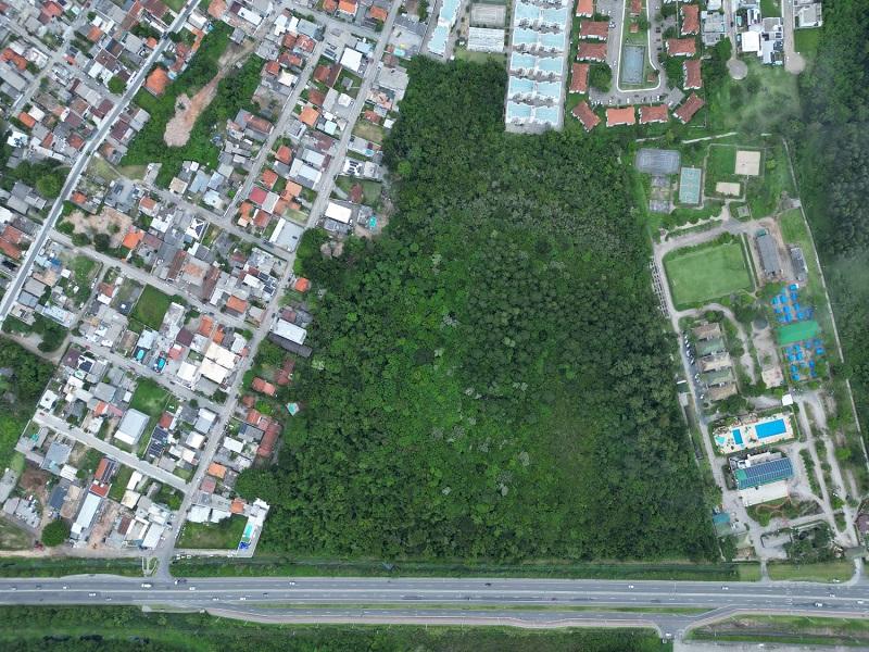 Imagem do terreno do CIASC na SC-401 em Florianópolis